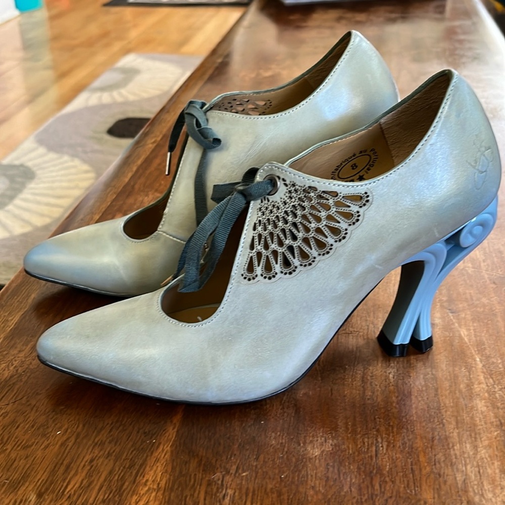 NWT John Fluevog Shoes | Fluevog Estella Laser Cut Heel | Color: green | Size: 8